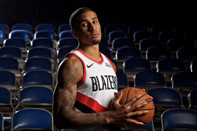 我可以帮你 我可以帮你