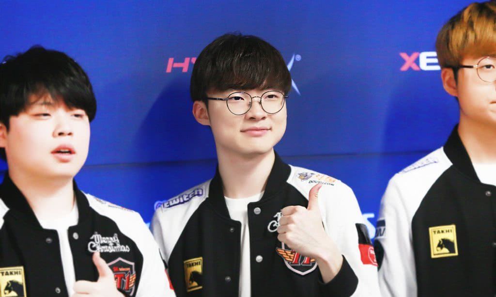 赛季春训日 赛季春训日