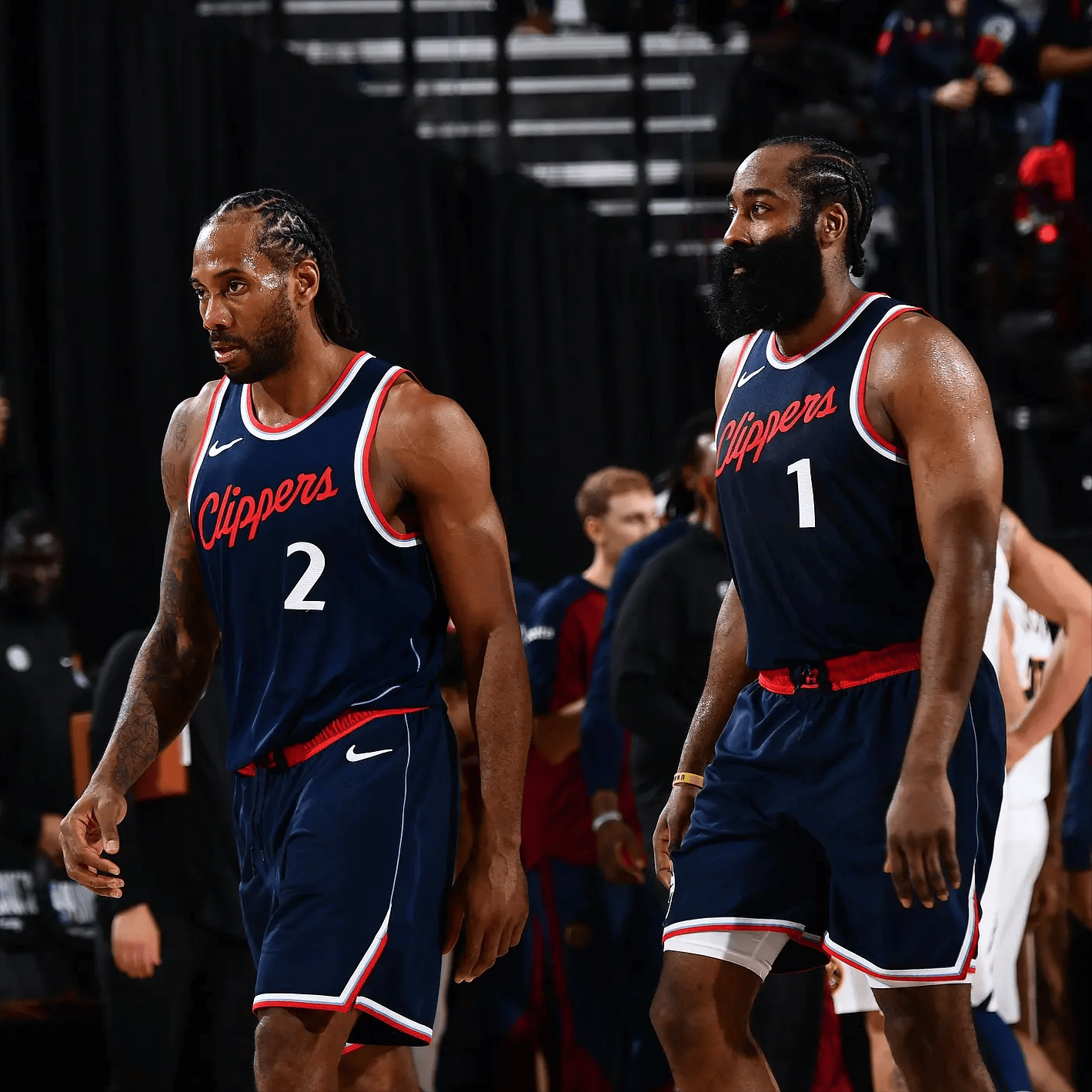 听迹象出现 听迹象出现